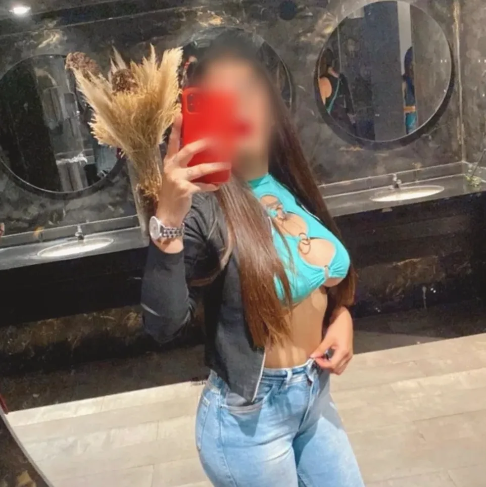 Micaela, 35 años