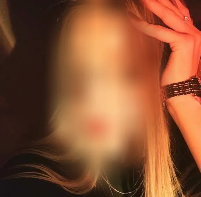 Mónica, 21 años