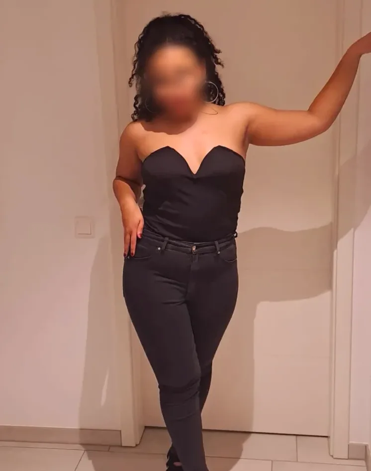 Yesenia, 27 años